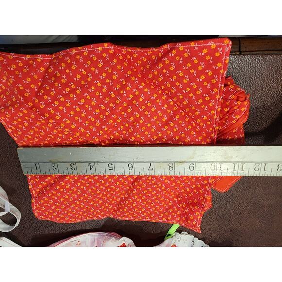 Handmade Picnic Basket Liner w/Cloth Napkins and 84x32 Tablecloth 10" bottom - Picture 7 of 10